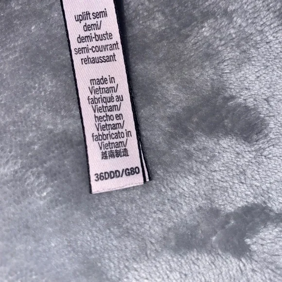 Victoria's Secret Uplift Demi Bra 36DDD Front Closure Logo Strap Nude Beige - Picture 6 of 10